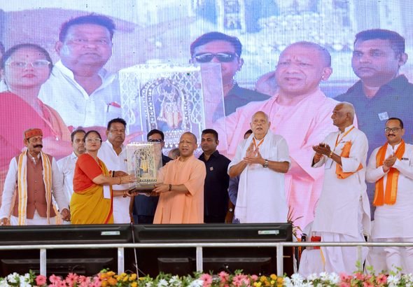 gorakhpur yogi